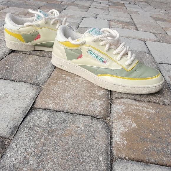 Club C Customs - Picture 2 of 5